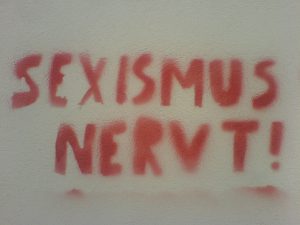 "SEXISMUS NERVT!" (CC BY-NC-ND 2.0) by Phreak 2.0